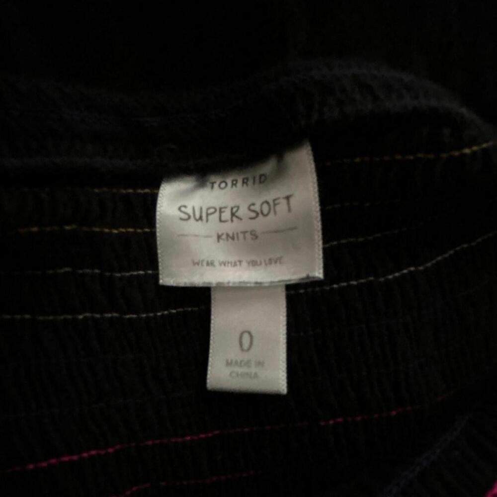Torrid Dress Rainbow Print Super Soft Knit sz 0 - Picture 5 of 6
